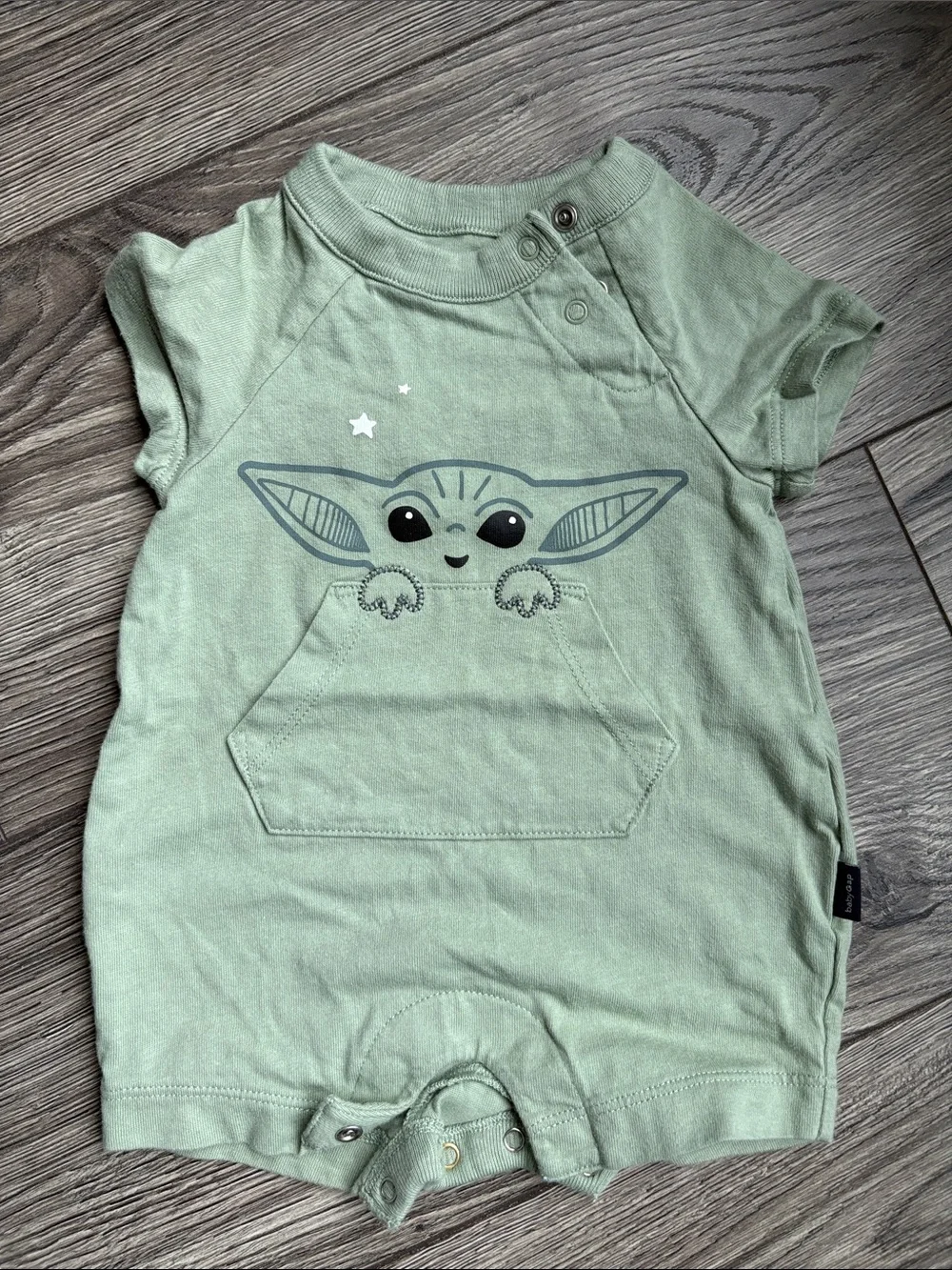 Star Wars Baby Yoda 0-3M One-Piece Romper